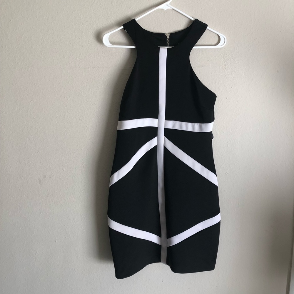 •Bisou Bisou• black and white A-line dress  👗